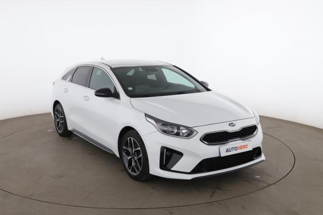 Kia Proceed image 7