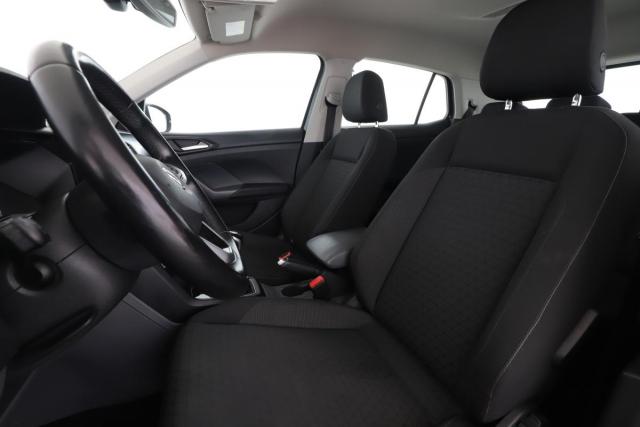 Volkswagen T-Cross image 6