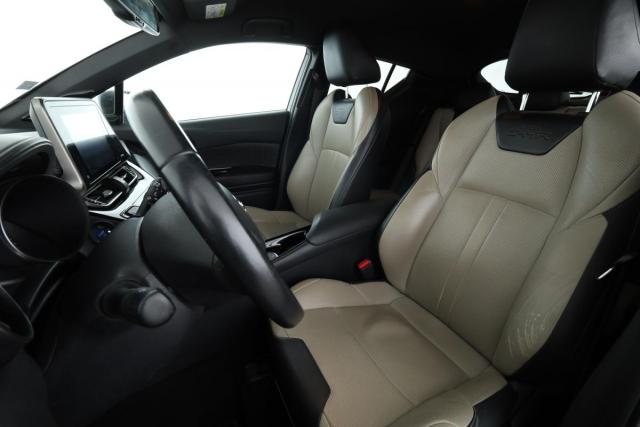 Toyota C-Hr image 3