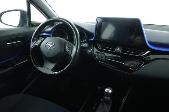 Toyota C-Hr image 4