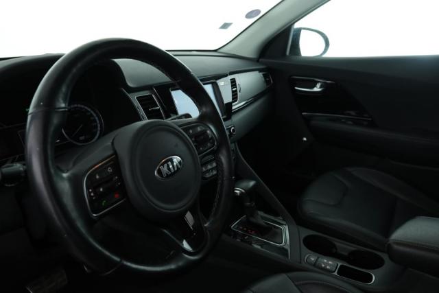 Kia Niro image 5