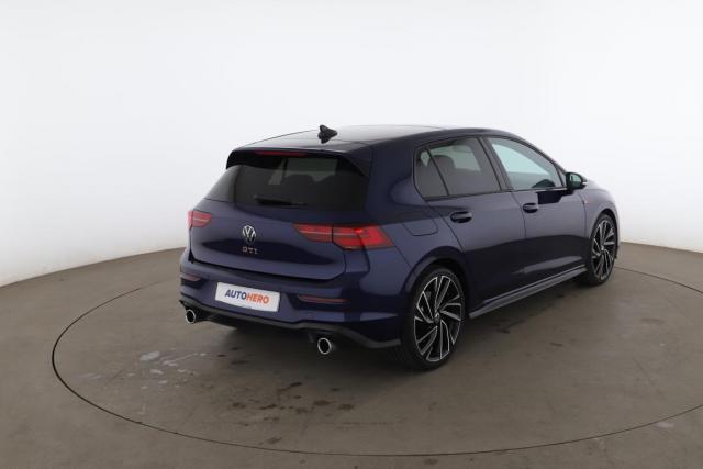 Volkswagen Golf image 2