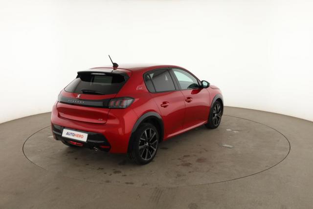 Peugeot 208 image 4
