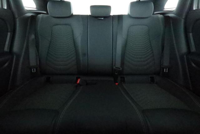 Mercedes Benz Gla image 4