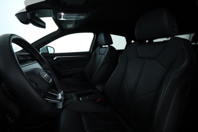 Audi Q3 Sportback image 8