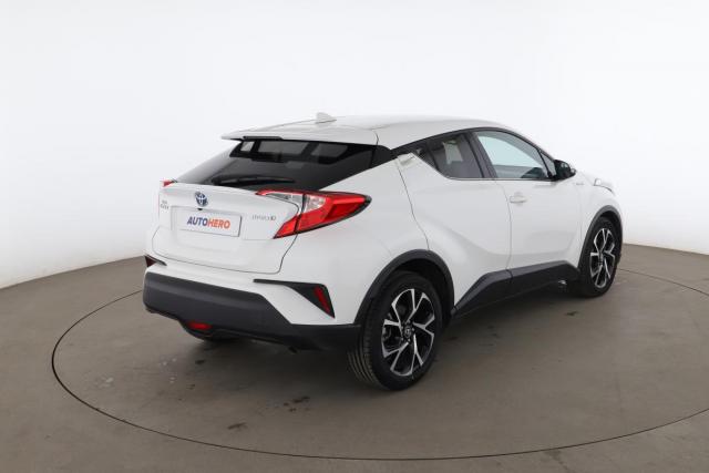 Toyota C-Hr image 4