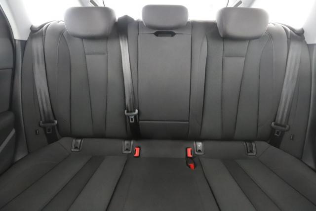 Audi A4 Avant image 4
