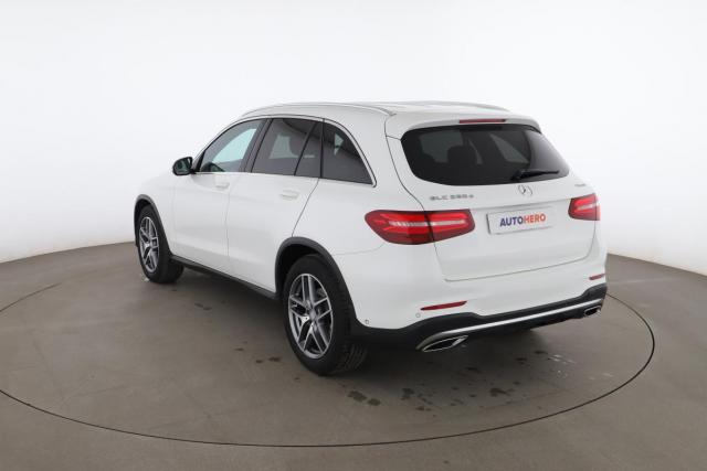 Mercedes Benz Glc image 3