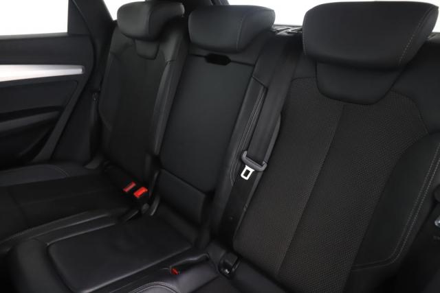 Audi Q5 image 6