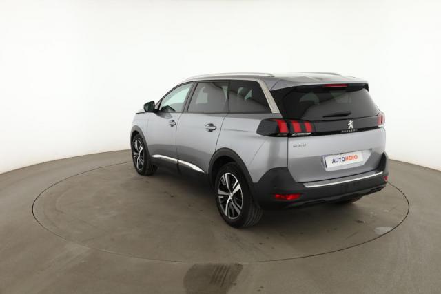 Peugeot 5008 image 7