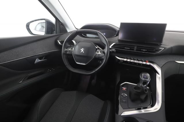 Peugeot 3008 image 3