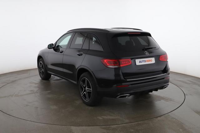Mercedes Benz Glc image 6