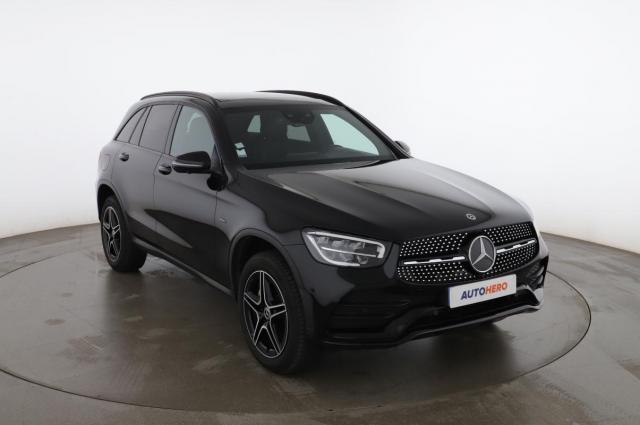 Mercedes Benz Glc image 2