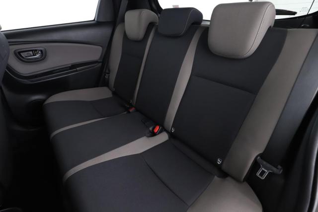 Toyota Yaris image 8