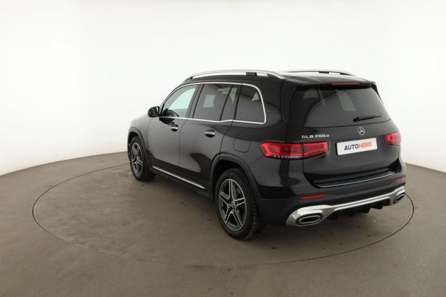 Mercedes Benz Glb image 2