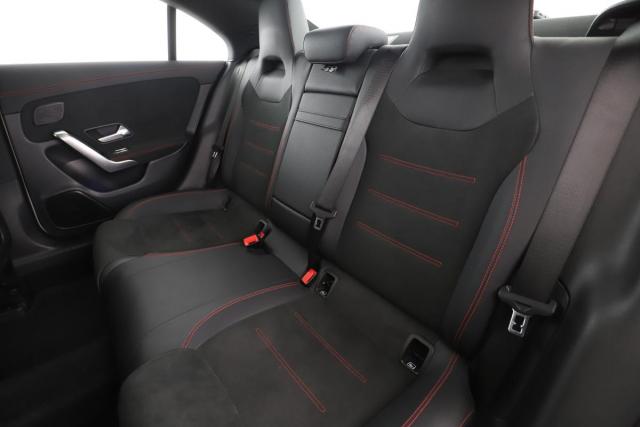 Mercedes Benz Cla image 4