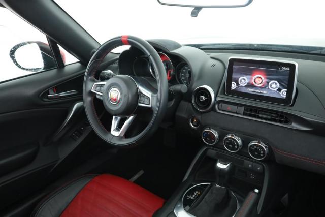 Abarth 124 Spider image 8