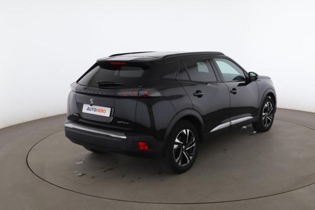 Peugeot 2008 image 3