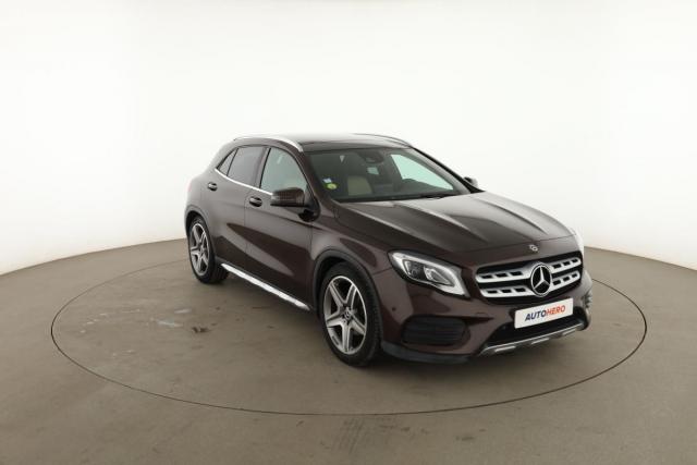 Mercedes Benz Gla image 2