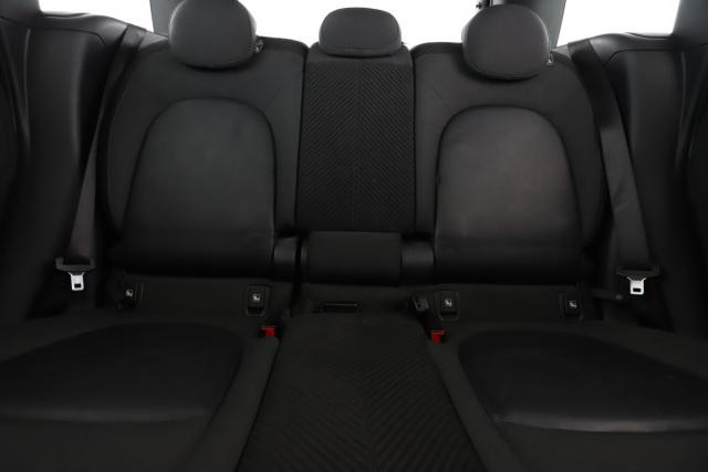 Mini Countryman image 8