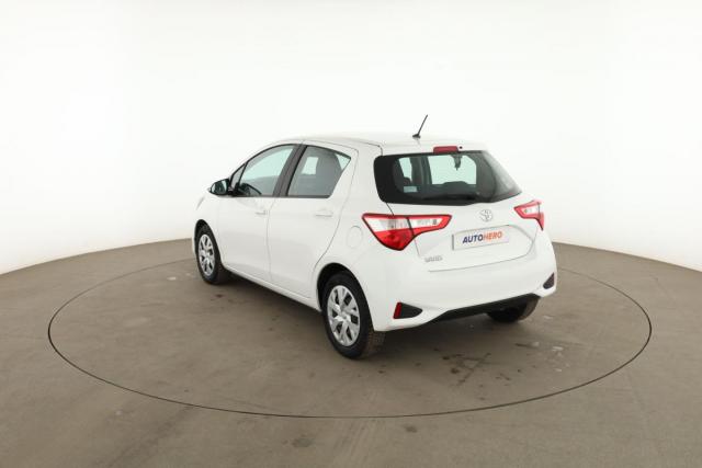 Toyota Yaris image 8