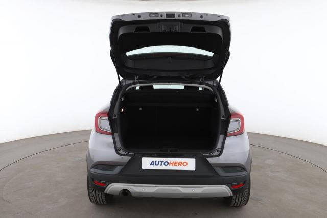 Renault Captur image 9