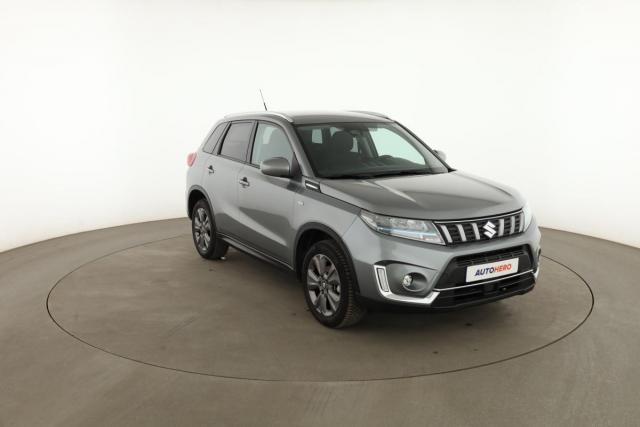 Suzuki Vitara image 3