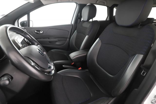 Renault Captur image 8