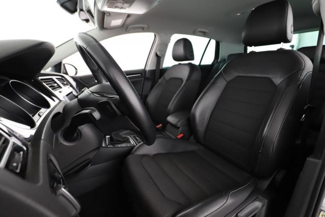 Volkswagen Golf image 2