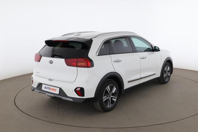 Kia Niro image 6