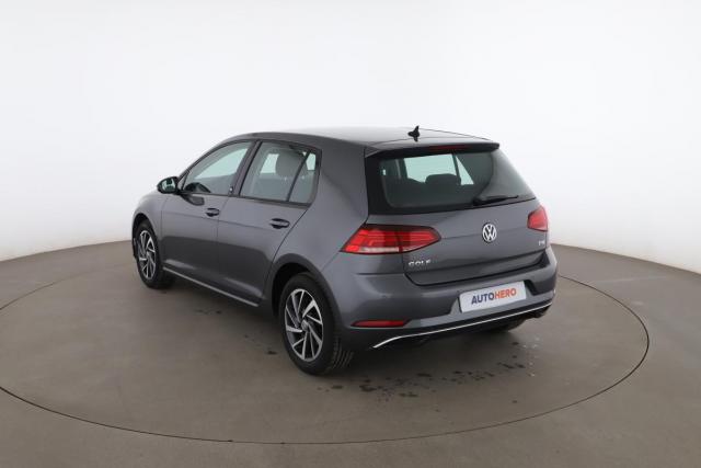 Volkswagen Golf image 1