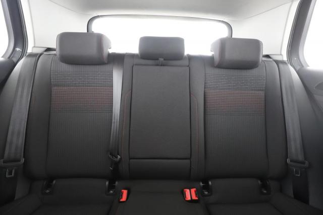 Volkswagen Golf image 5