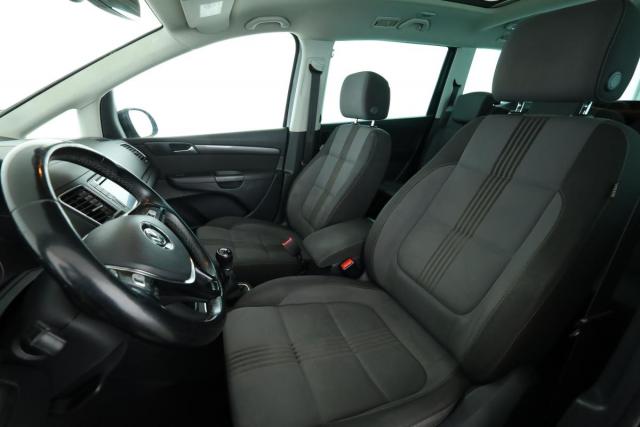 Volkswagen Sharan image 2