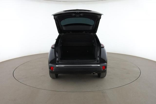 Peugeot 2008 image 3