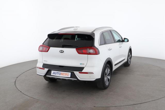 Kia Niro image 2