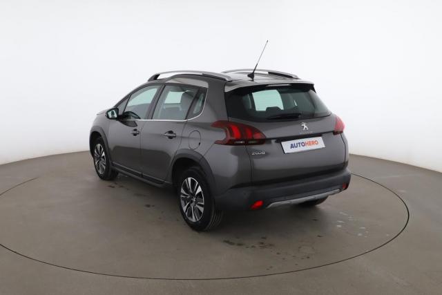 Peugeot 2008 image 4