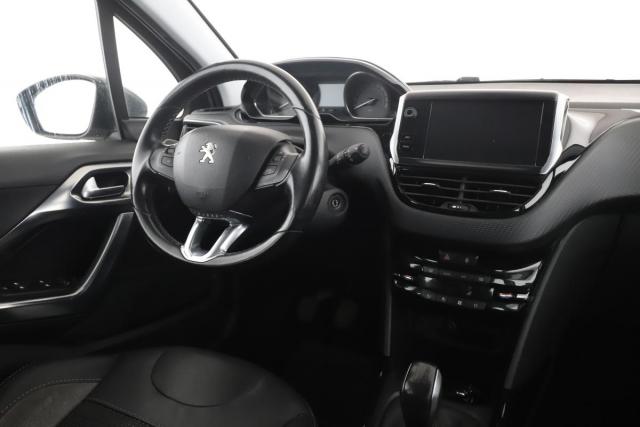 Peugeot 2008 image 7