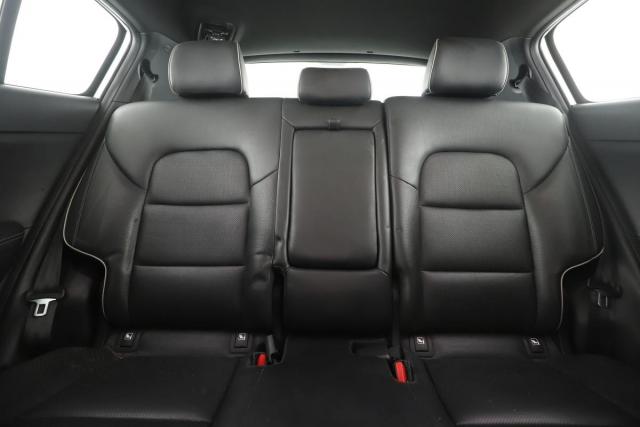 Kia Sportage image 3