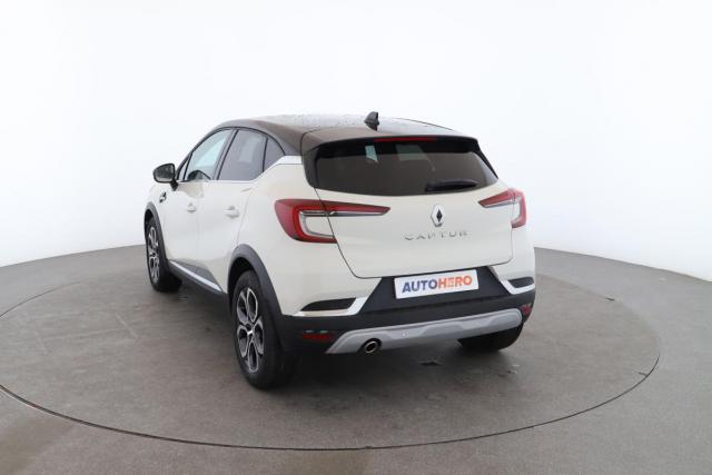 Renault Captur image 1