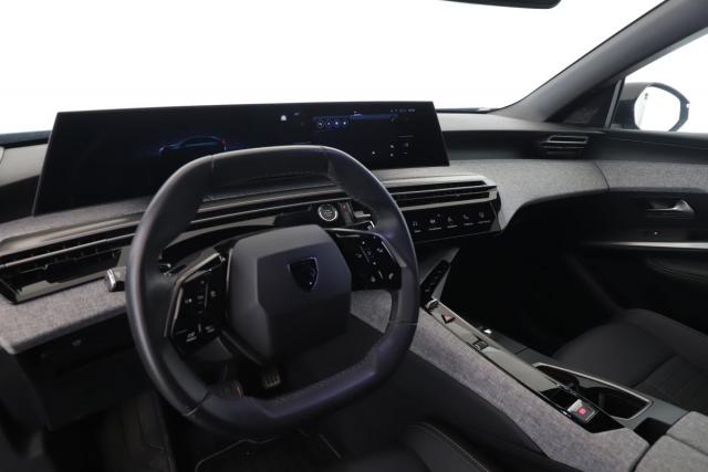 Peugeot 3008 image 2