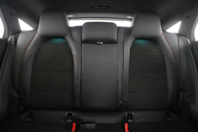 Mercedes Benz Cla Shooting Brake image 9