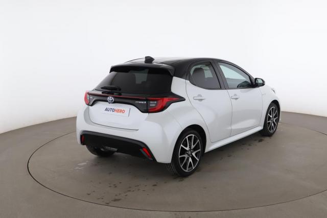 Toyota Yaris image 8