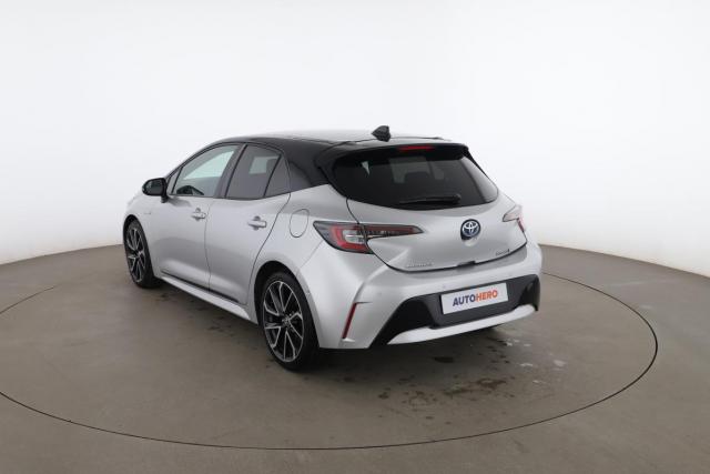 Toyota Corolla image 8