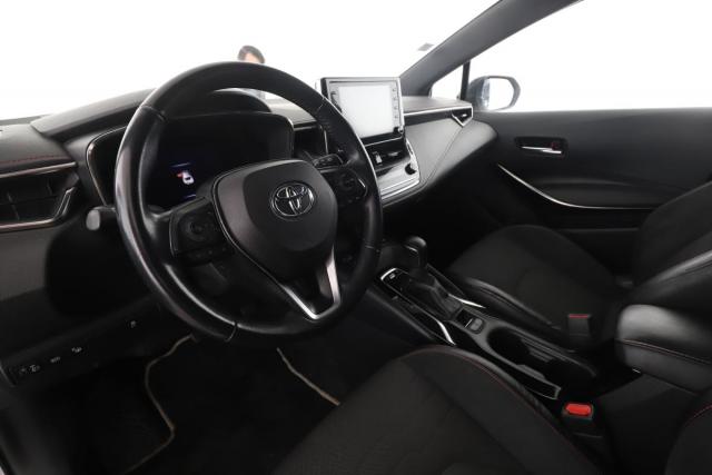Toyota Corolla image 6