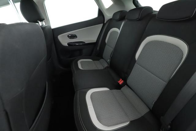 Kia Cee'D image 7