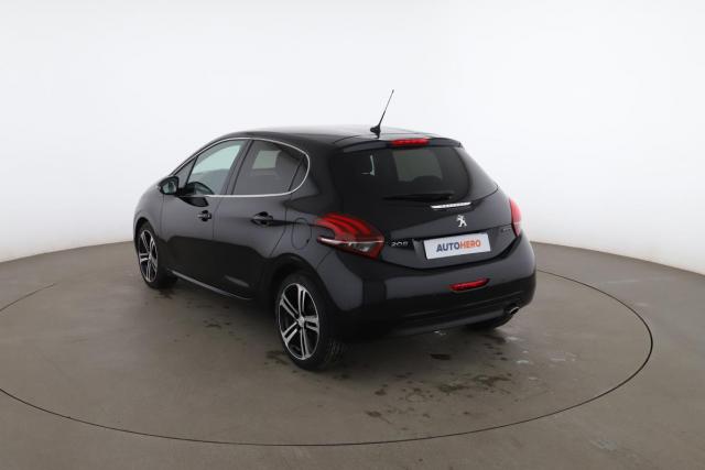 Peugeot 208 image 4