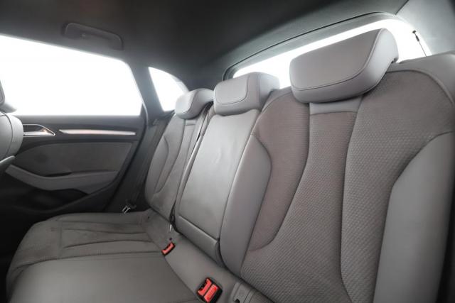 Audi S3 Sportback image 1