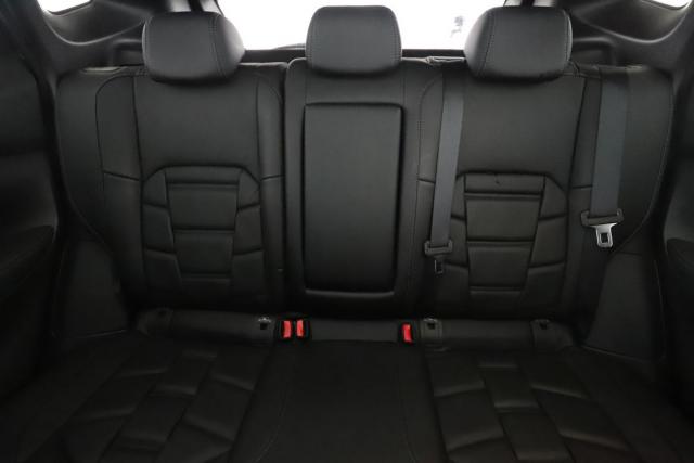 Nissan Qashqai image 9