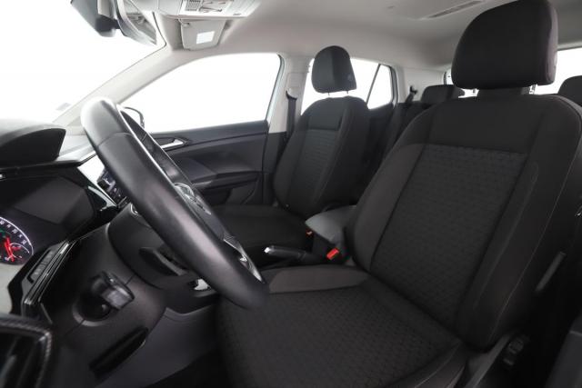 Volkswagen T-Cross image 8