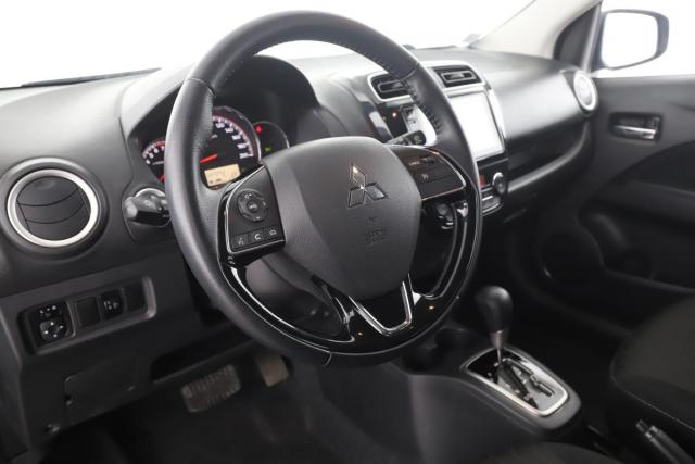 Mitsubishi Space Star image 8
